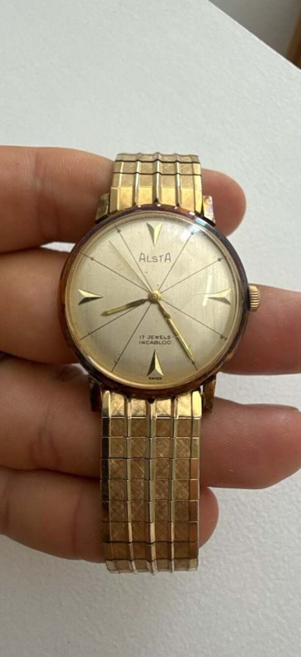 Alsta Superthin 17 Jewels Incabloc Swiss Made Gold-Tone Mechanical Dress Watch